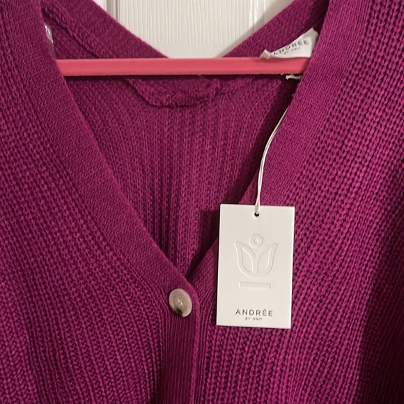NWT Boutique Purchased Magenta Buttondown Cardigan - Picture 2 of 4
